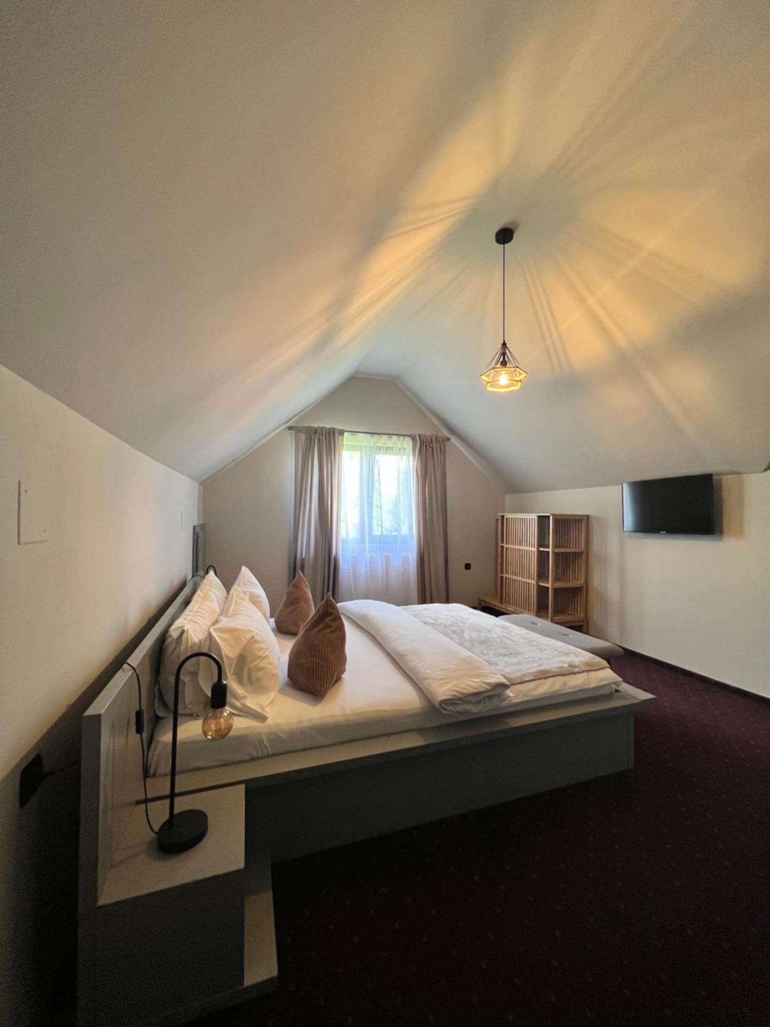 Garden Retreat (Adults Only) Hotel Bran  Ngoại thất bức ảnh